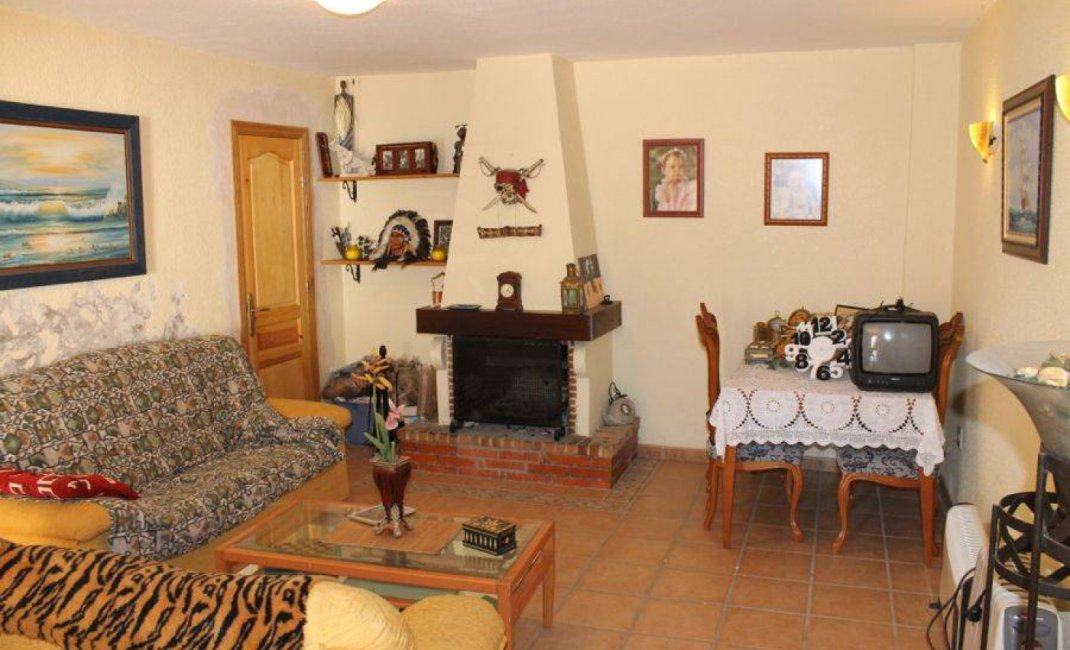 Resale - Villa -
Benidorm - Poniente