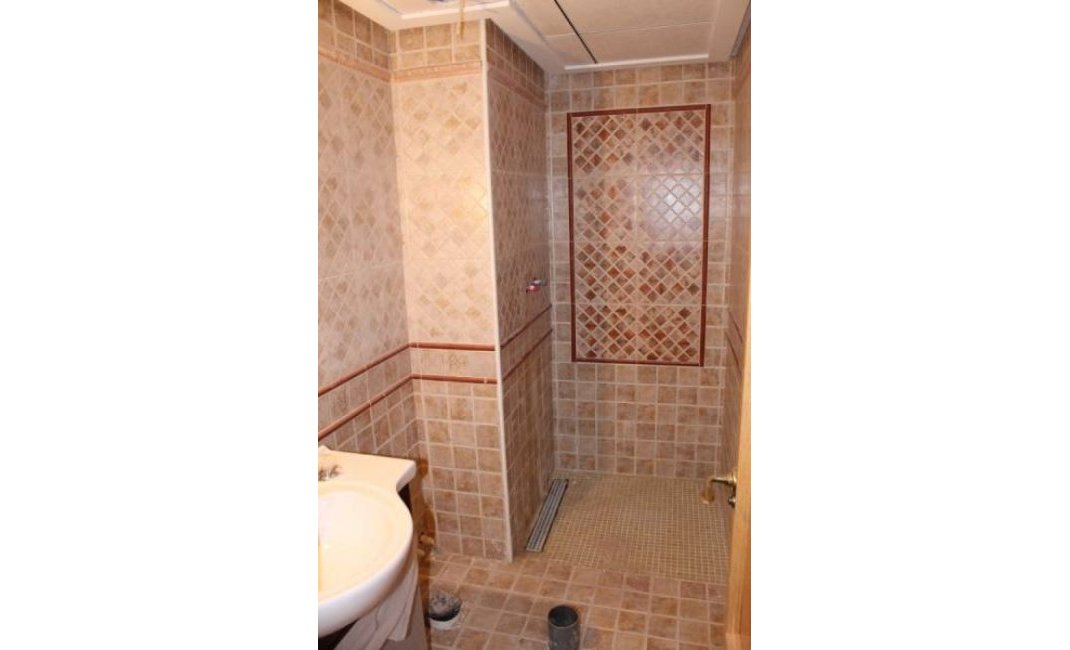 Resale - Villa -
Benidorm - Poniente