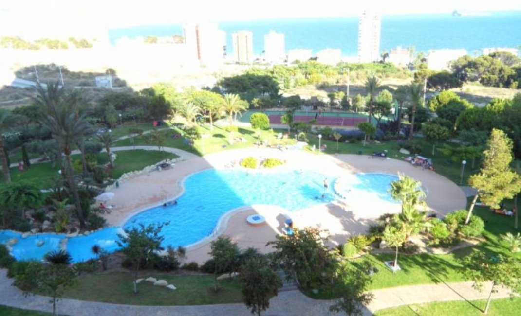 Resale - Apartment / flat -
Benidorm - Poniente