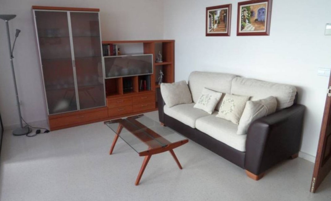 Resale - Apartment / flat -
Benidorm - Poniente