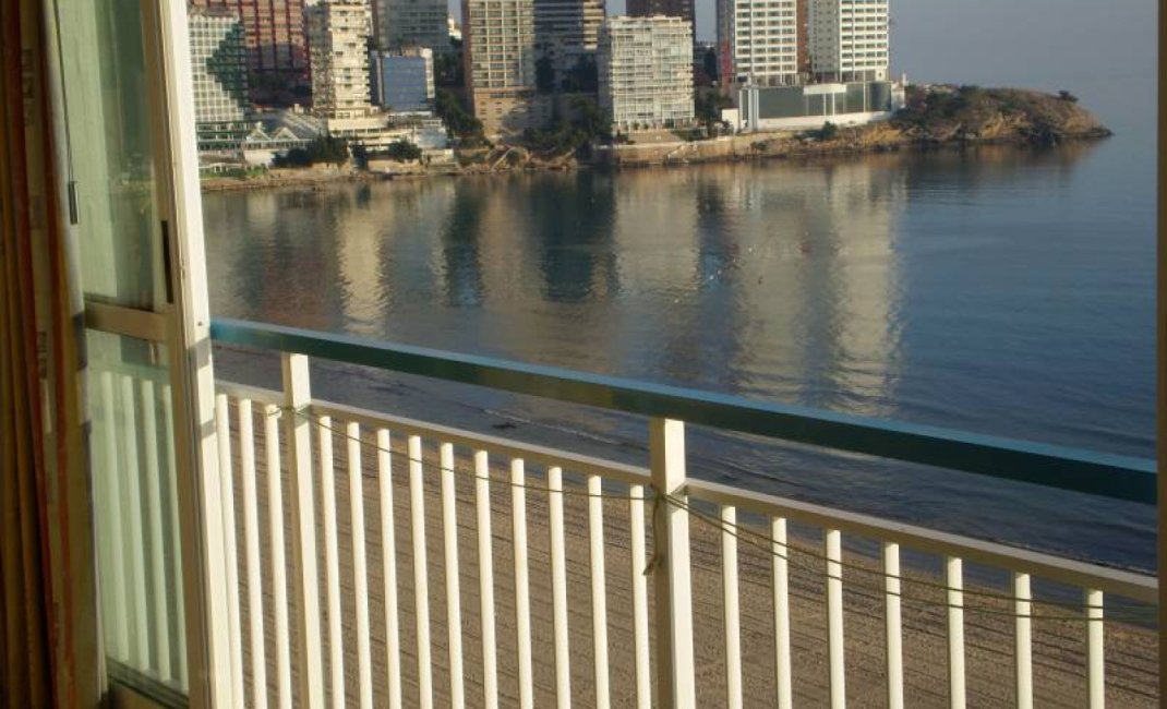 Resale - Apartment / flat -
Benidorm - Levante