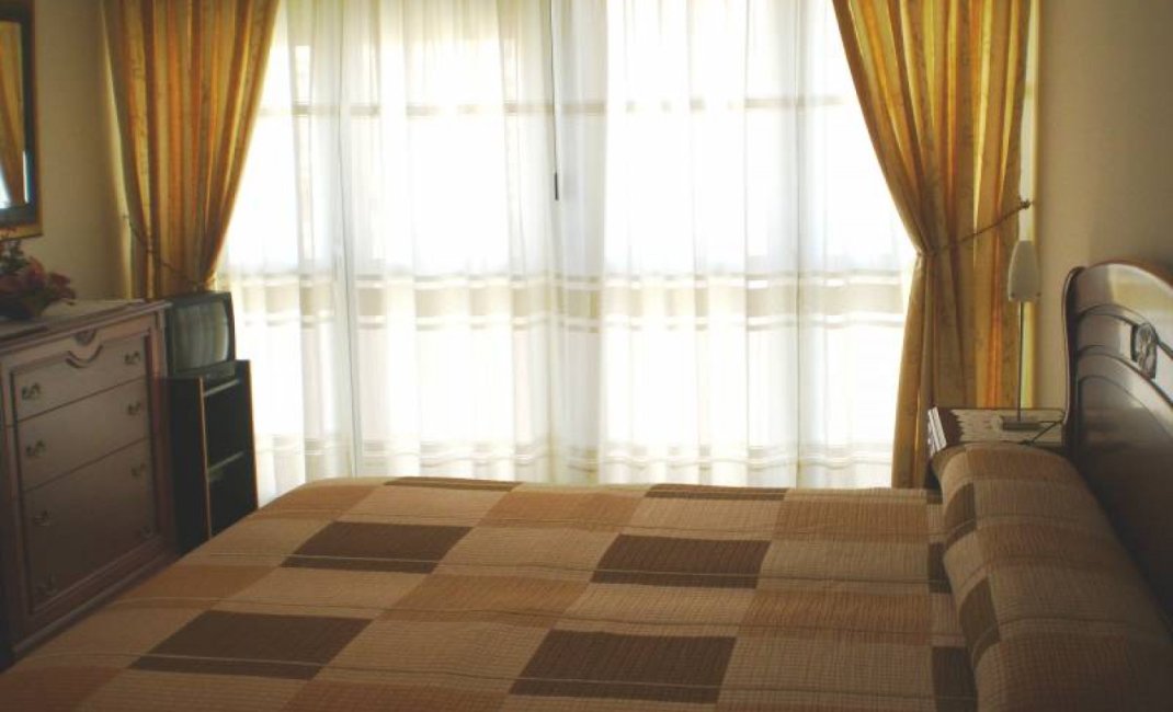 Resale - Apartment / flat -
Benidorm - Levante