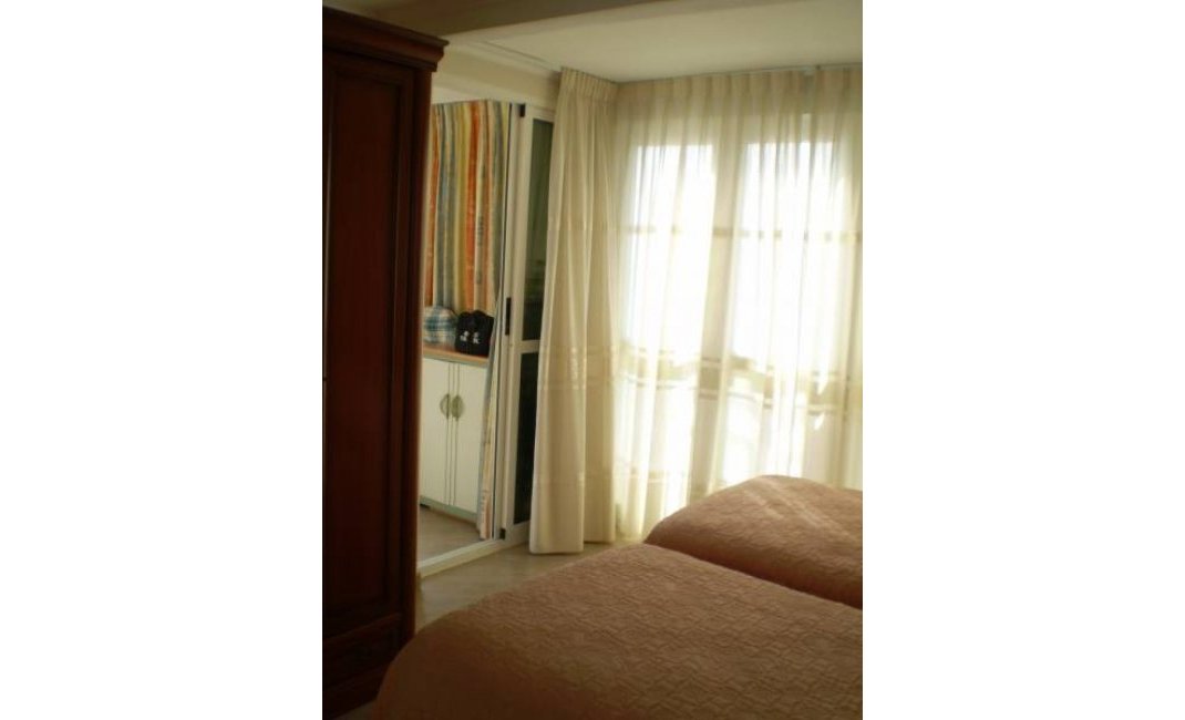 Resale - Apartment / flat -
Benidorm - Levante