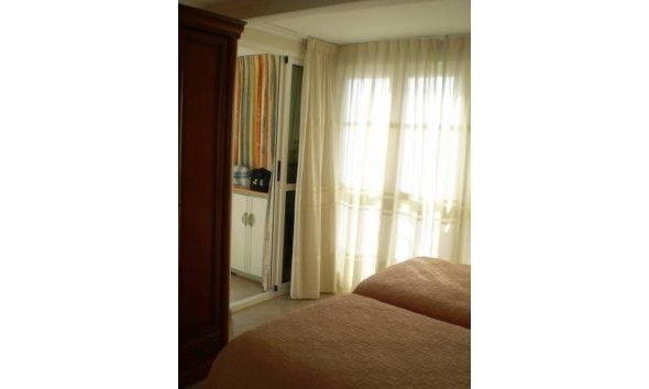 Resale - Apartment / flat -
Benidorm - Levante