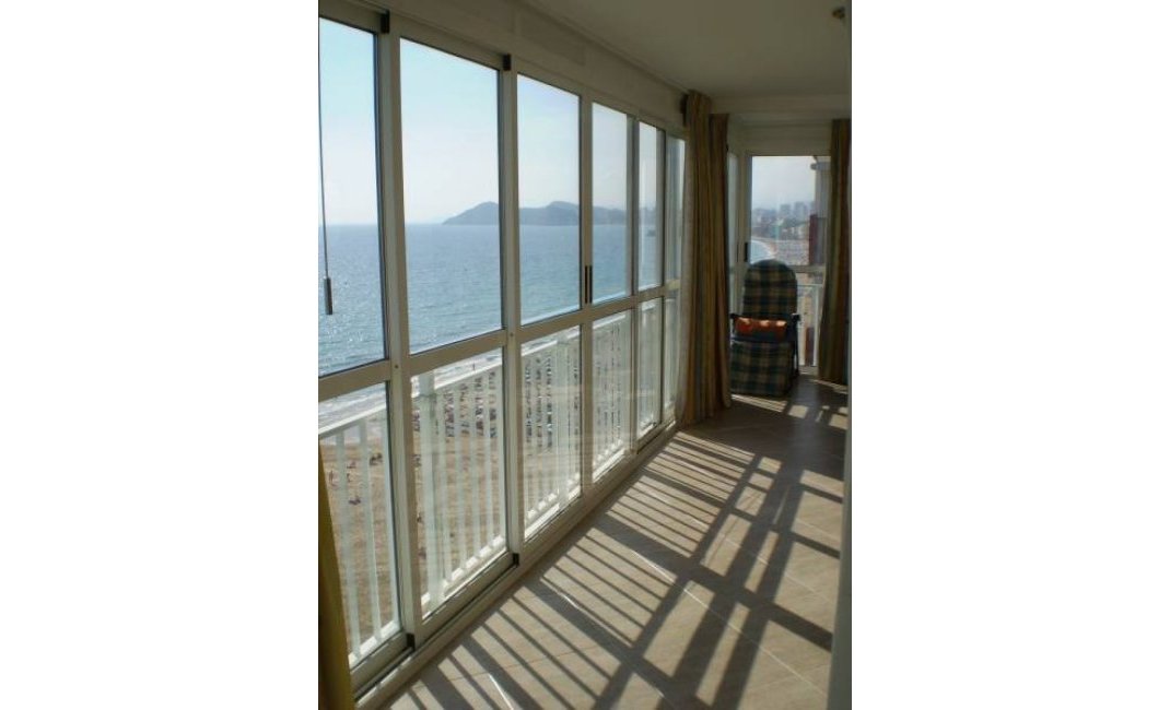Resale - Apartment / flat -
Benidorm - Levante
