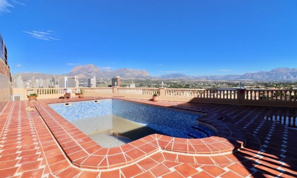 Resale - Villa -
Benidorm - Rincón de Loix