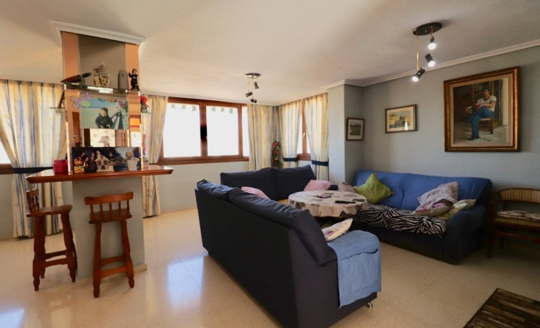 Resale - Villa -
Benidorm - Rincón de Loix