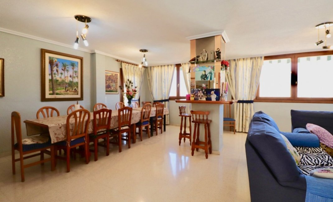 Resale - Villa -
Benidorm - Rincón de Loix