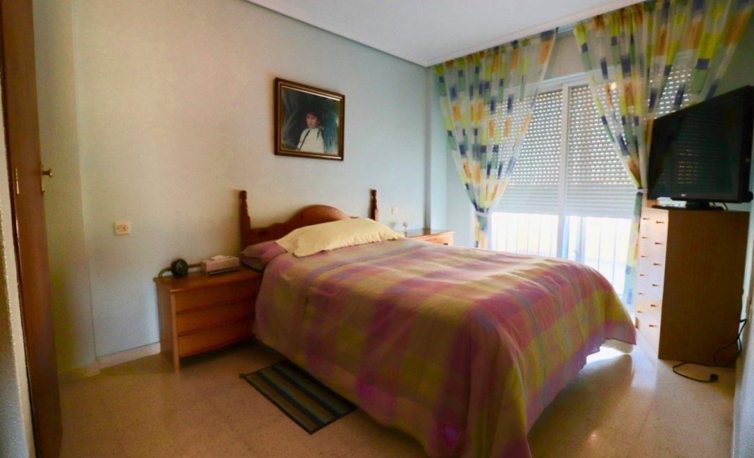 Resale - Villa -
Benidorm - Rincón de Loix