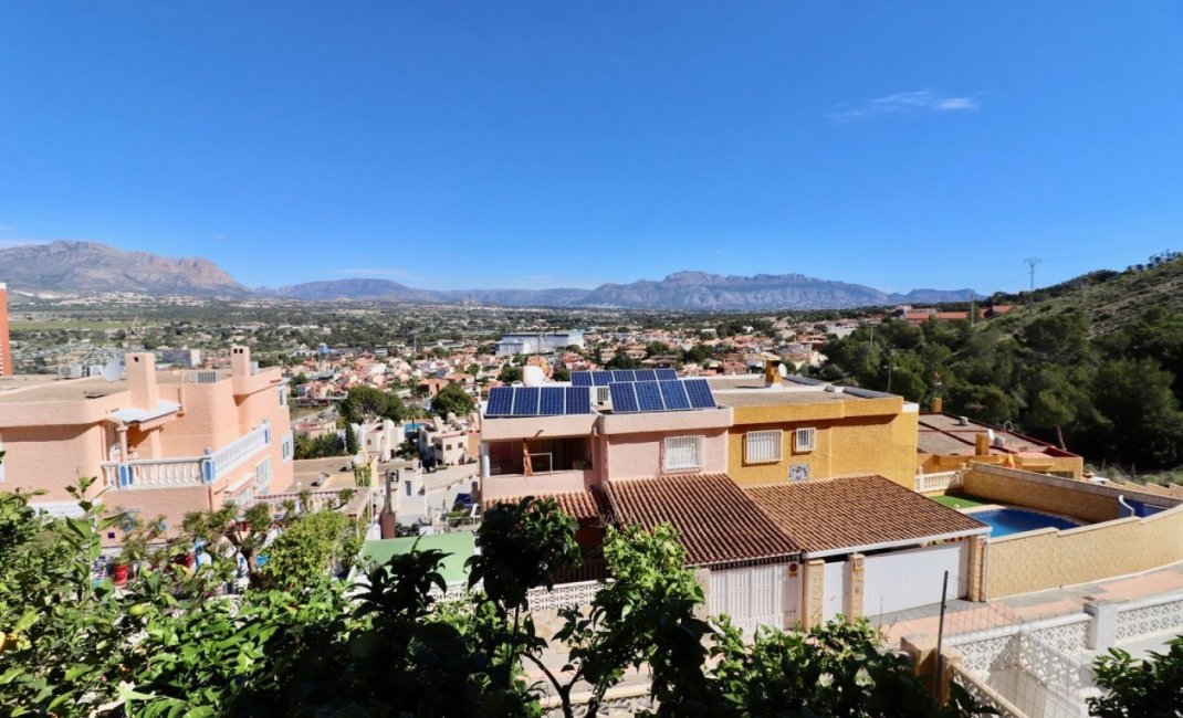 Resale - Villa -
Benidorm - Rincón de Loix