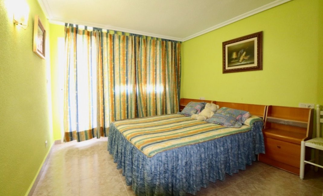 Resale - Villa -
Benidorm - Rincón de Loix