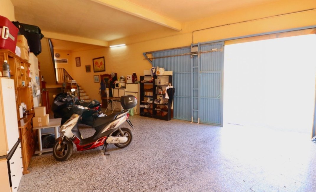 Resale - Villa -
Benidorm - Rincón de Loix