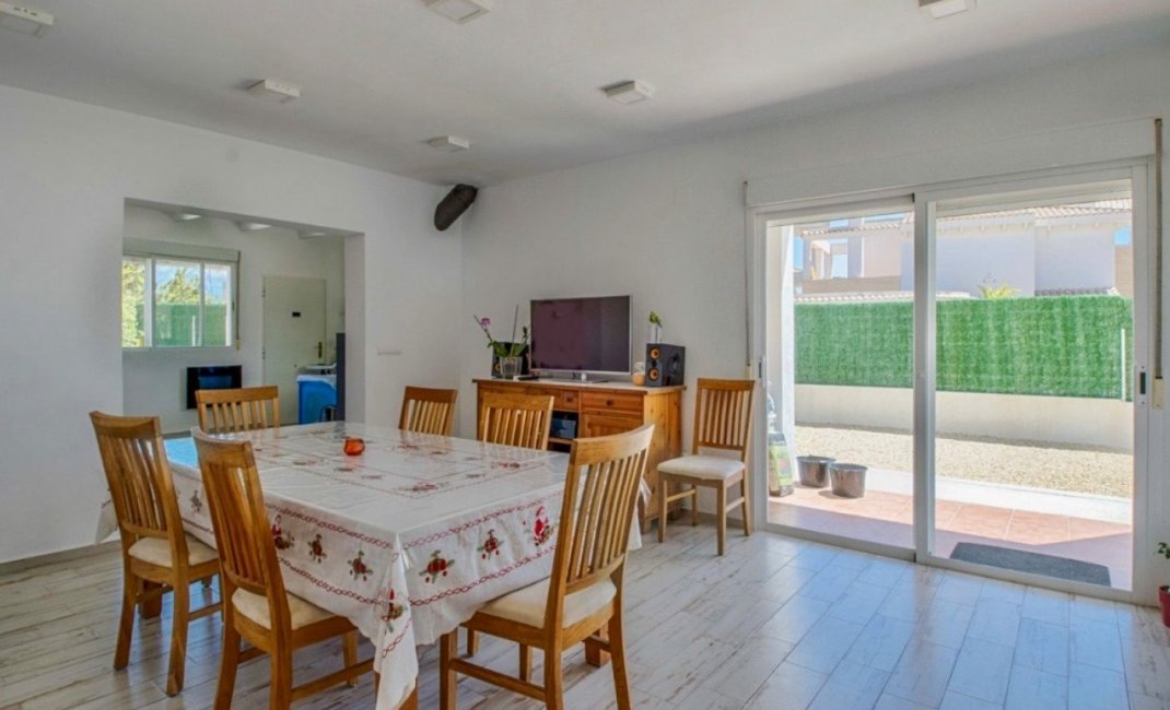 Revente - Villa -
La Nucía