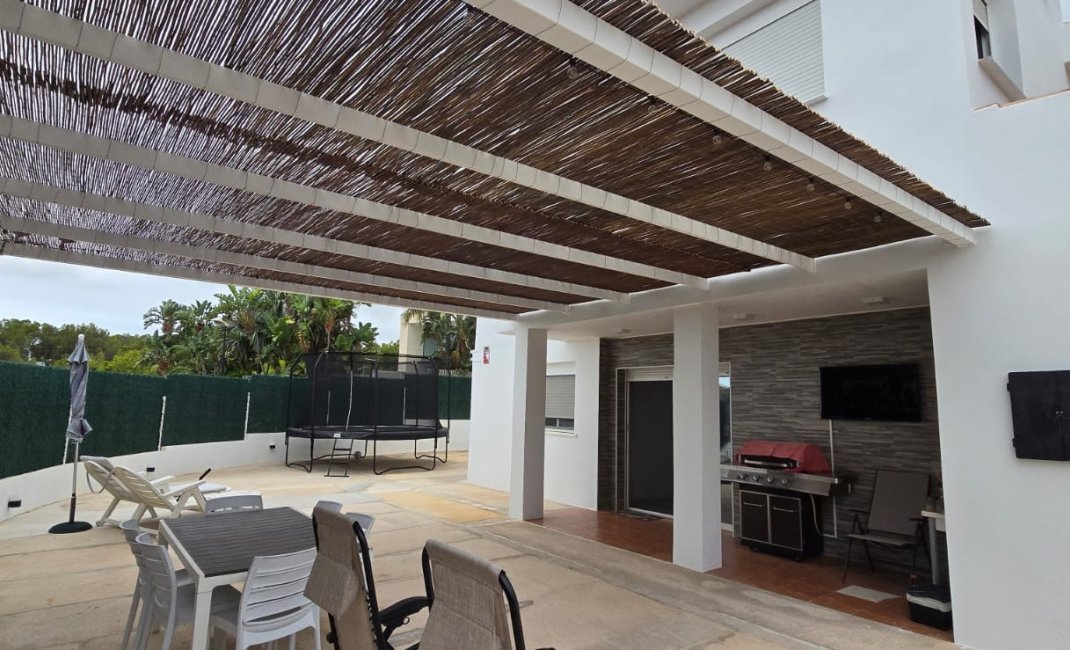 Revente - Villa -
La Nucía