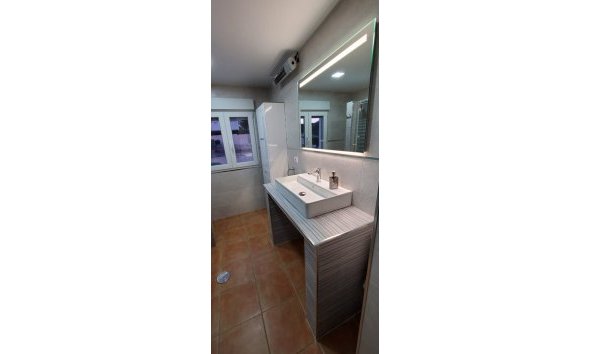 Revente - Villa -
La Nucía