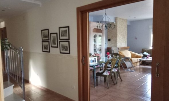 Reventa - Villa -
Yecla