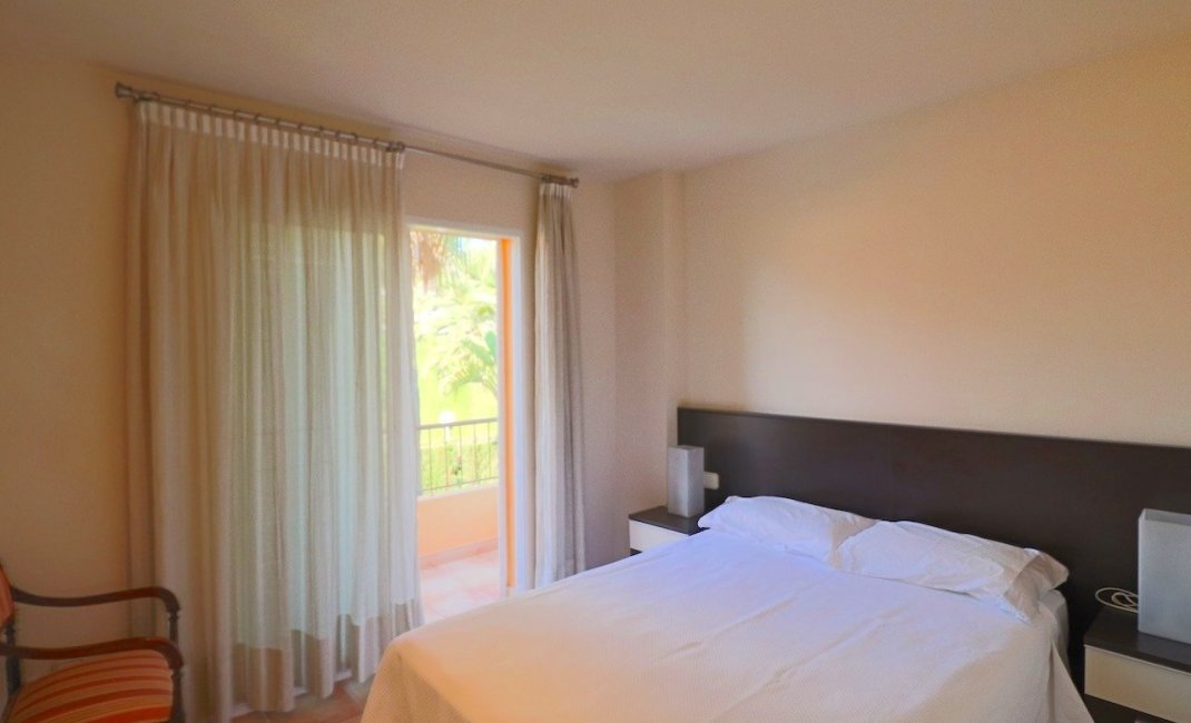 Resale - Villa -
Benidorm - Urbanizaciones