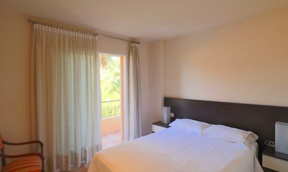 Resale - Villa -
Benidorm - Urbanizaciones