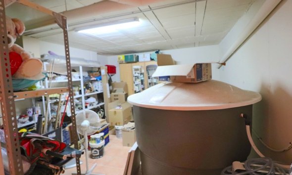 Resale - Villa -
Benidorm - Urbanizaciones