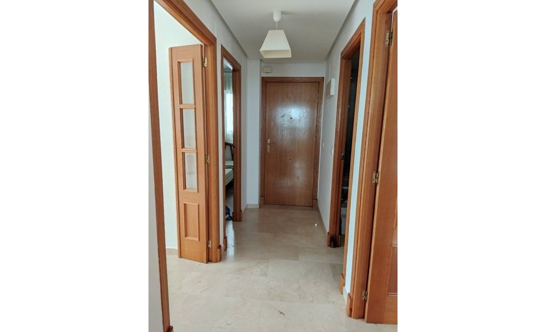 Resale - Apartment / flat -
Benidorm - Rincón de Loix