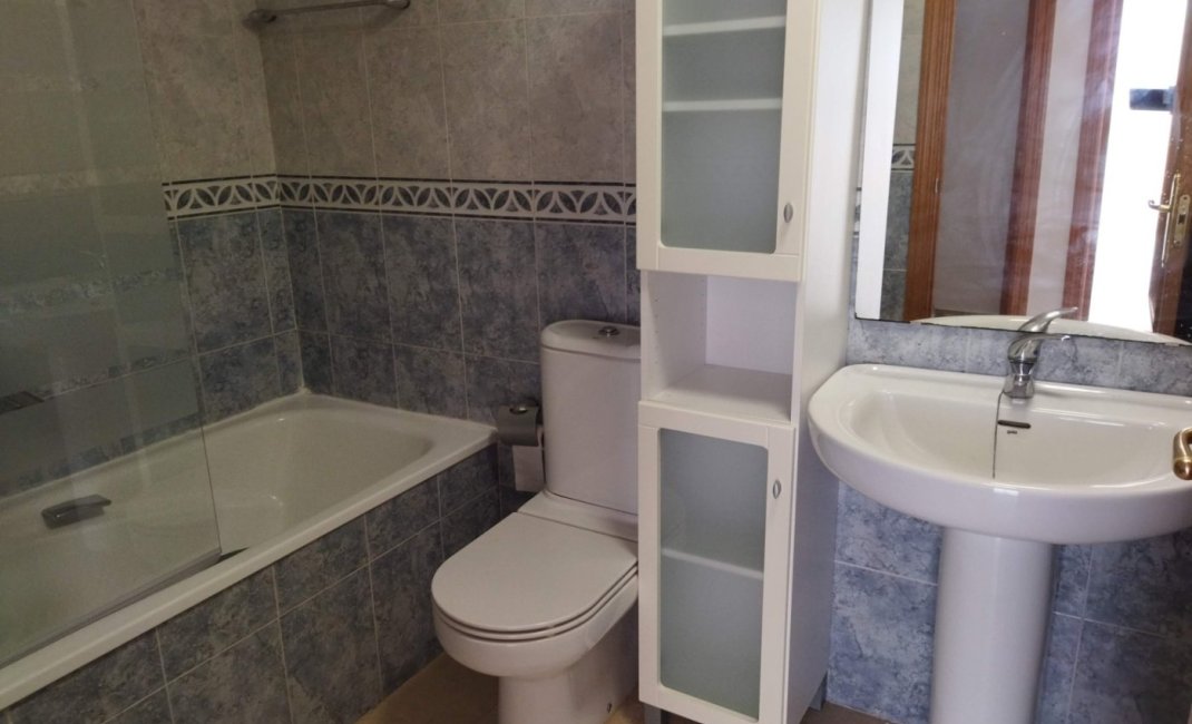 Resale - Apartment / flat -
Benidorm - Rincón de Loix