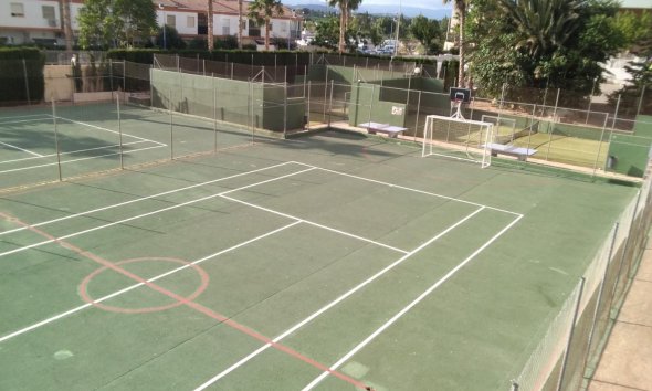 Resale - Apartment / flat -
Benidorm - Rincón de Loix