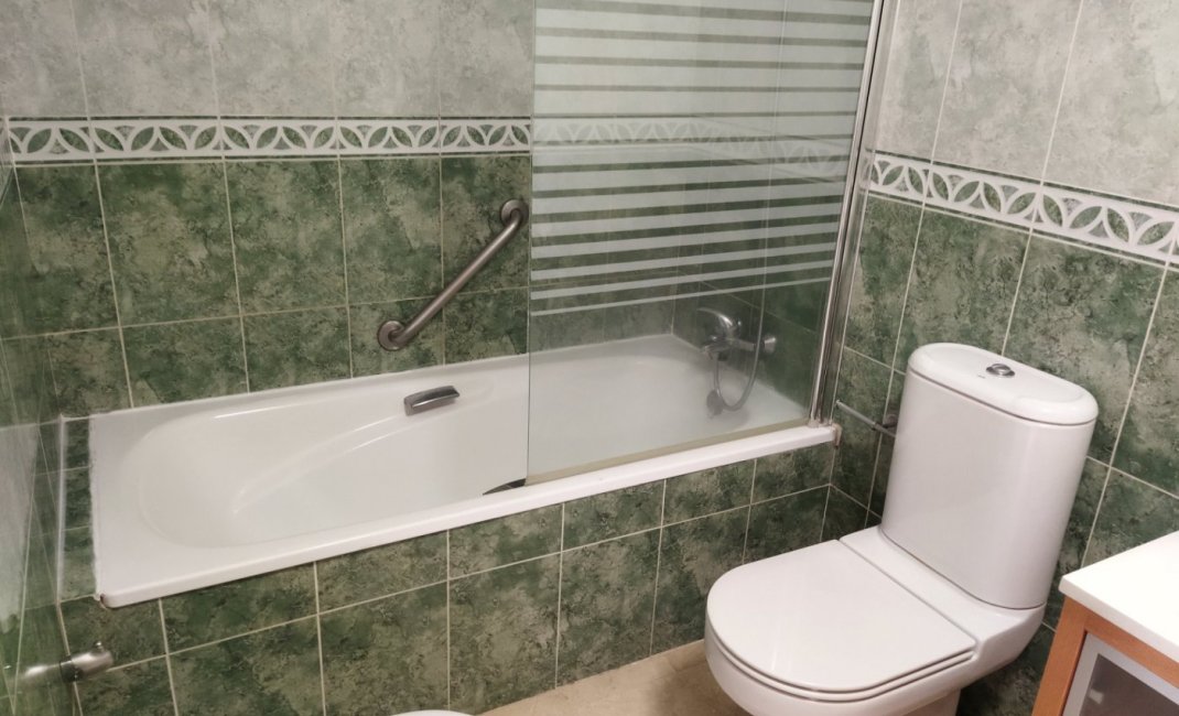 Resale - Apartment / flat -
Benidorm - Rincón de Loix