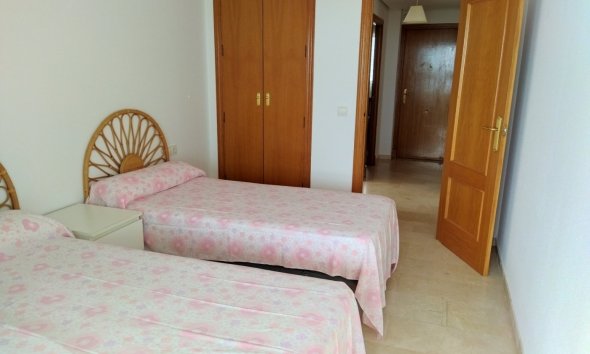 Resale - Apartment / flat -
Benidorm - Rincón de Loix