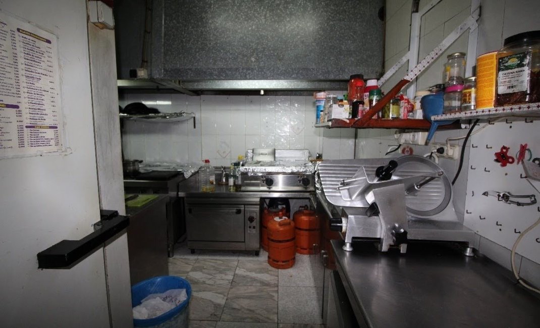 Resale - Commercial -
Benidorm - Colonia Madrid / Foietes