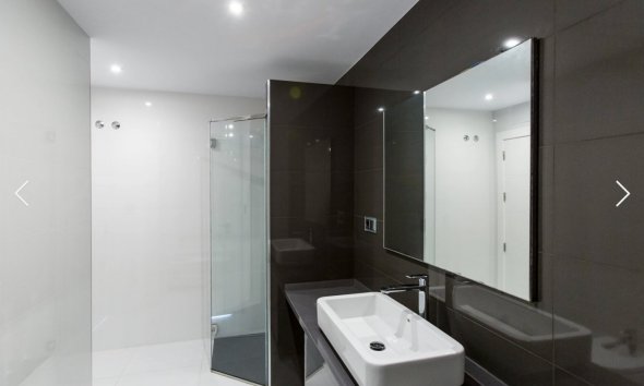 Herverkoop - Villa -
Moraira