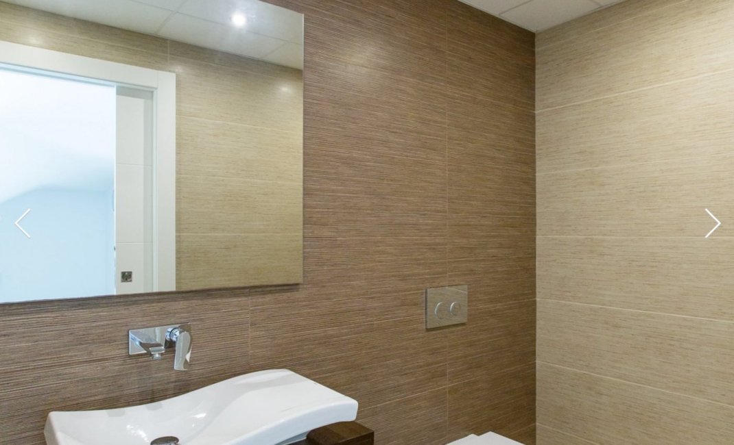 Herverkoop - Villa -
Moraira