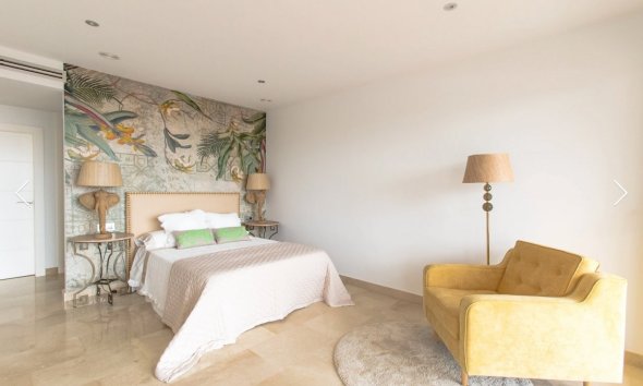 Herverkoop - Villa -
Moraira