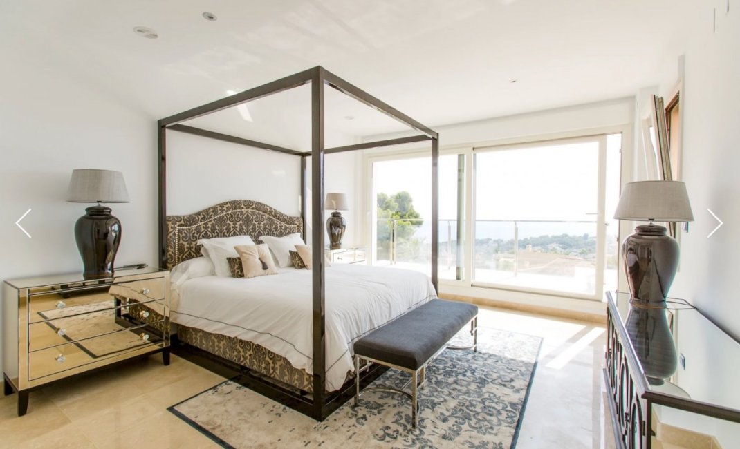 Herverkoop - Villa -
Moraira