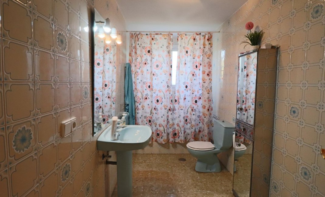 Resale - Villa -
Benidorm - Juzgados