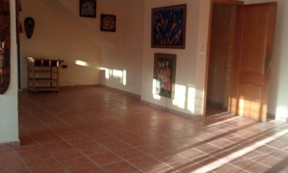 Resale - Villa -
Benidorm - Poniente