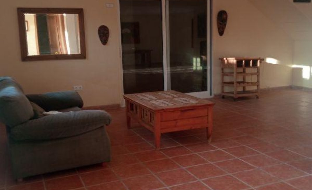 Resale - Villa -
Benidorm - Poniente