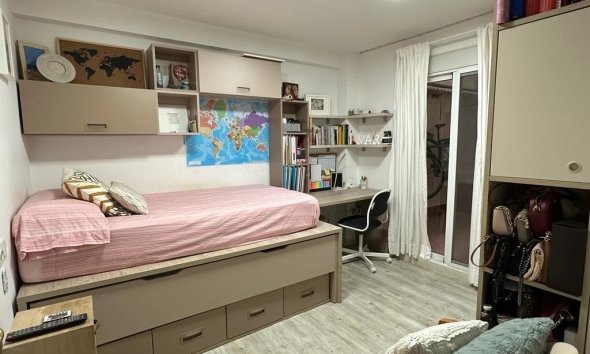 Resale - Apartment / flat -
Benidorm - Old town / Port