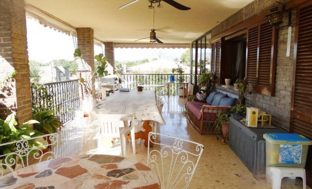 Resale - Villa -
Benidorm - Rincón de Loix