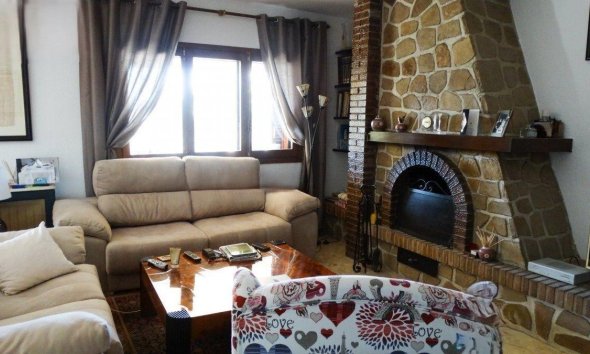 Resale - Villa -
Benidorm - Rincón de Loix