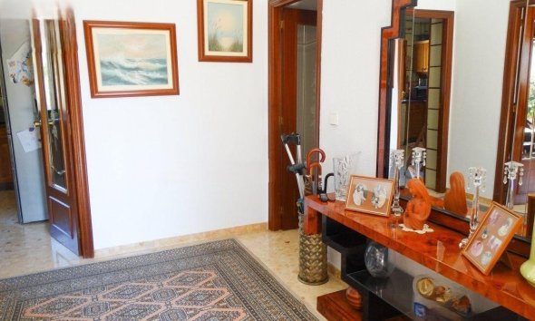 Resale - Villa -
Benidorm - Rincón de Loix
