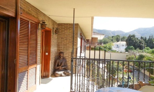 Resale - Villa -
Benidorm - Rincón de Loix