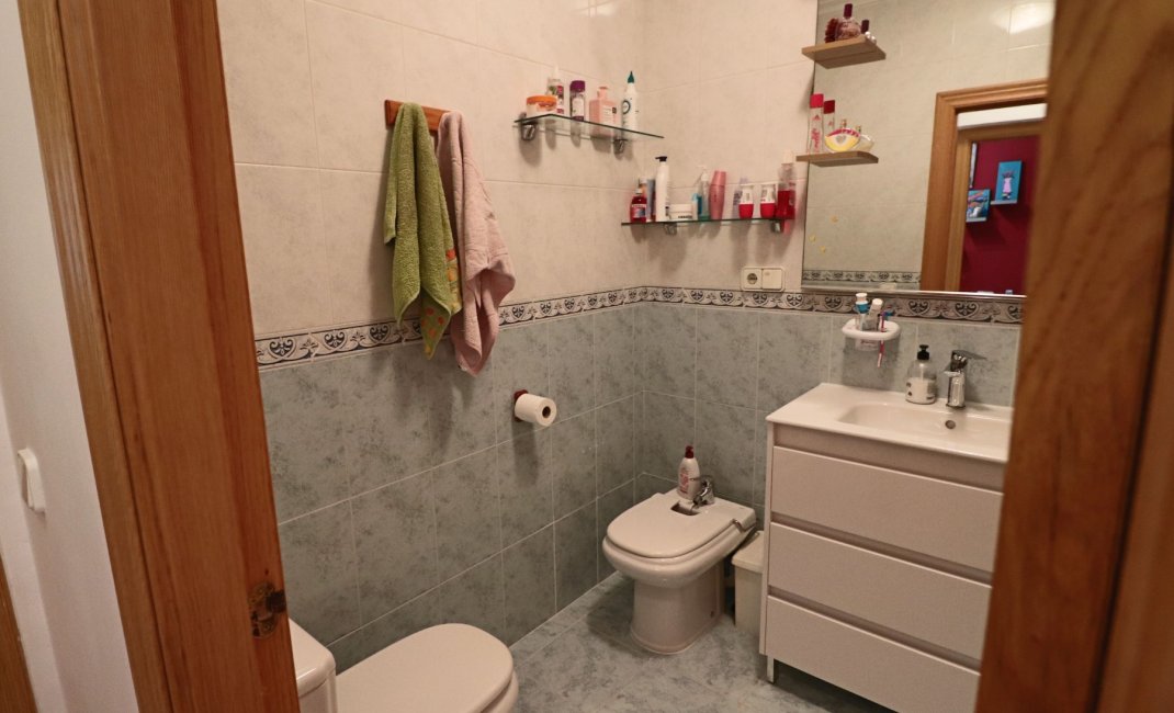 Resale - Townhouse / Semi -
La Nucía - Urbanisations