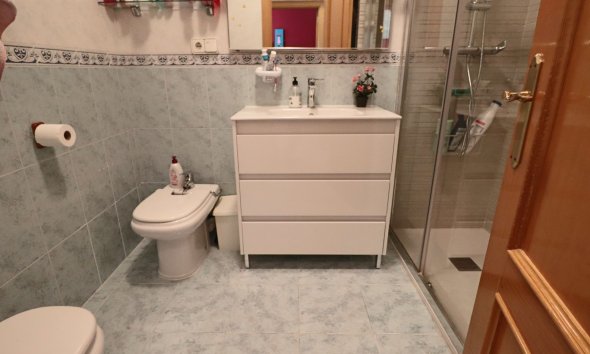 Resale - Townhouse / Semi -
La Nucía - Urbanisations