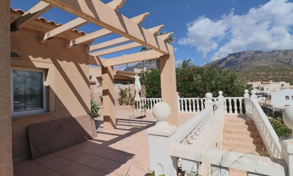 Resale - Townhouse / Semi -
La Nucía - Urbanisations