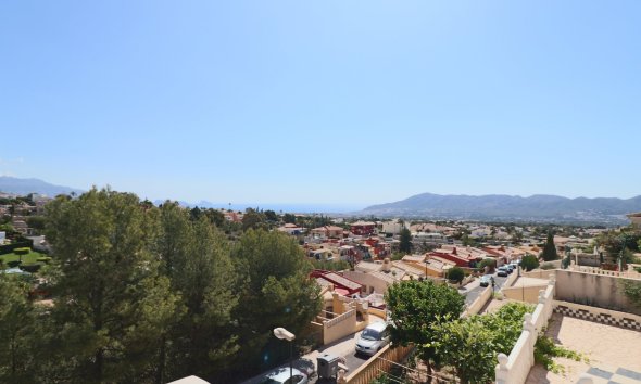 Resale - Townhouse / Semi -
La Nucía - Urbanisations