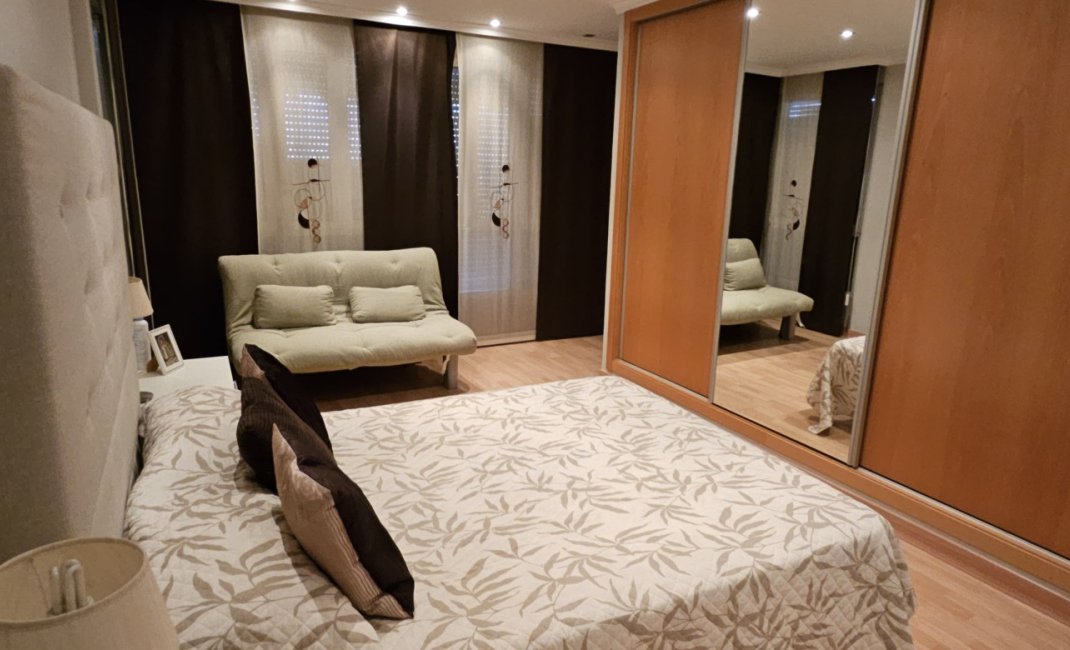 Resale - Apartment / flat -
Benidorm - Levante