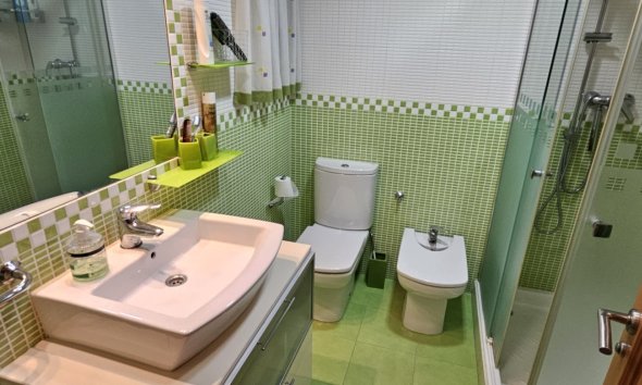 Resale - Apartment / flat -
Benidorm - Levante