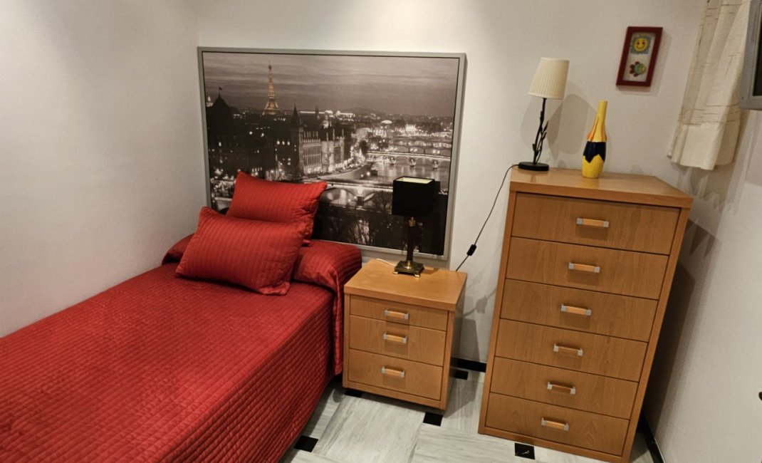 Resale - Apartment / flat -
Benidorm - Levante