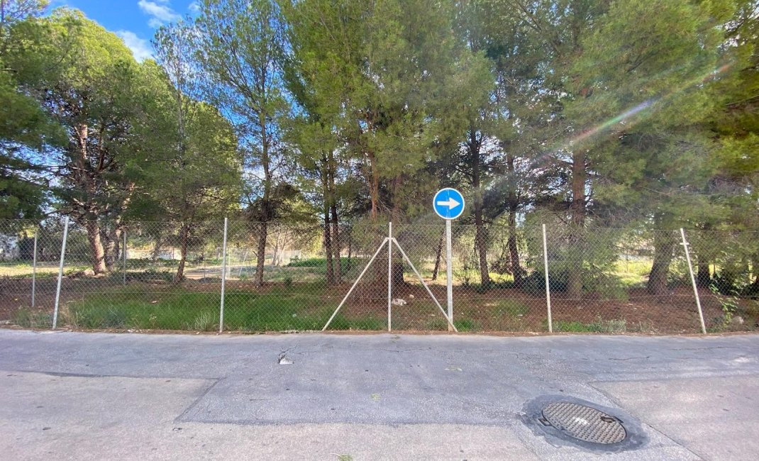 Resale - Plot / Land -
La Nucía - Urbanisations