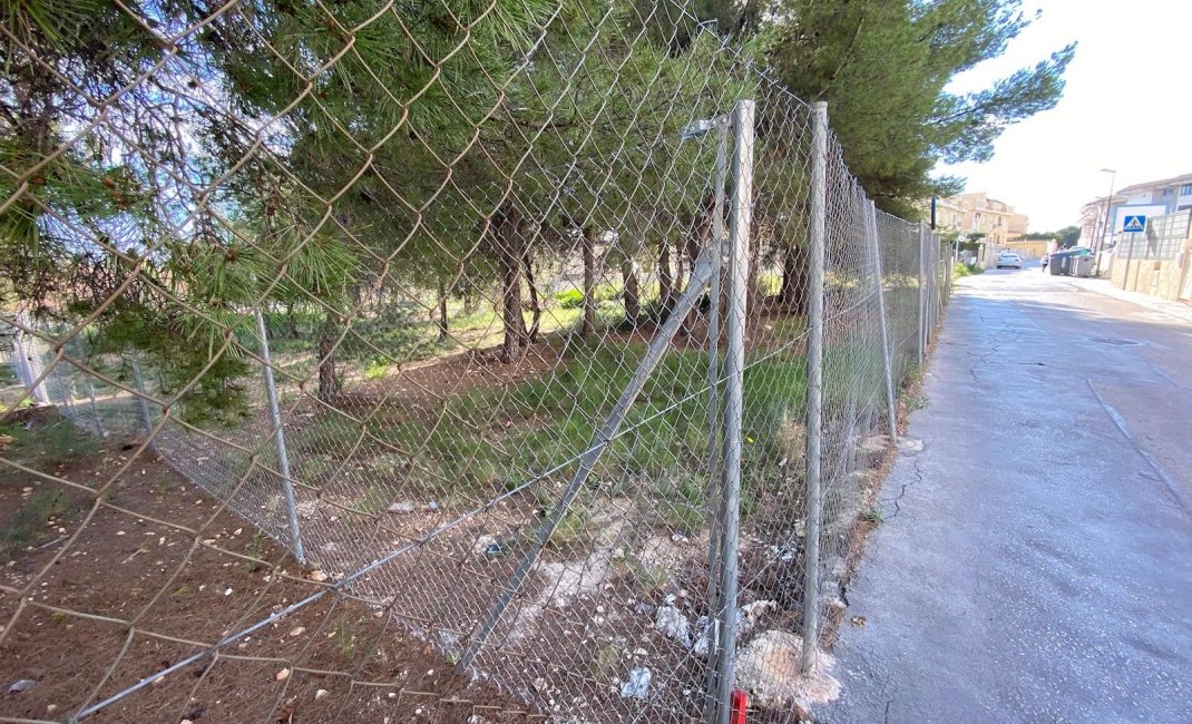 Resale - Plot / Land -
La Nucía - Urbanisations